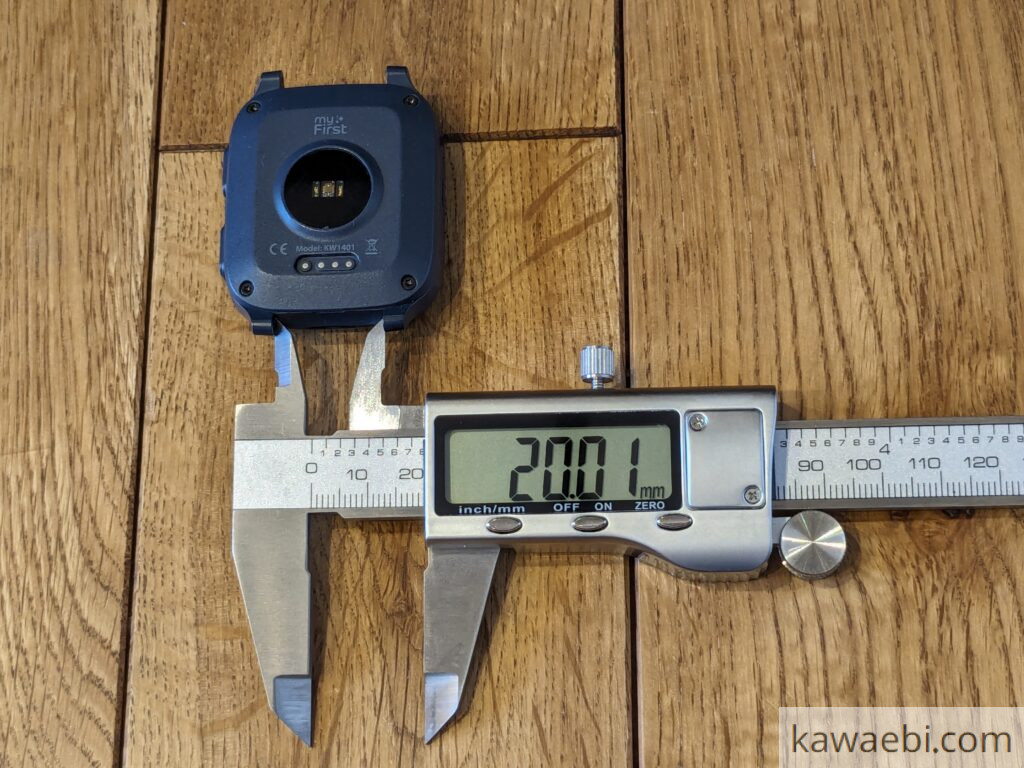 myFirst Fone S3 のラグ幅(かん幅)を測定した写真。幅は20.01mmでした。